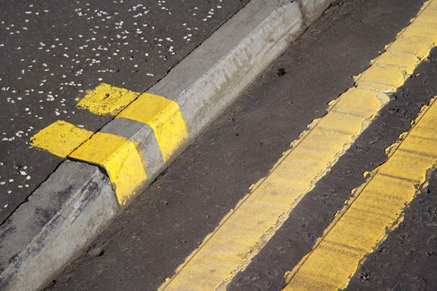 double-yellow-lines-and-parking-fines